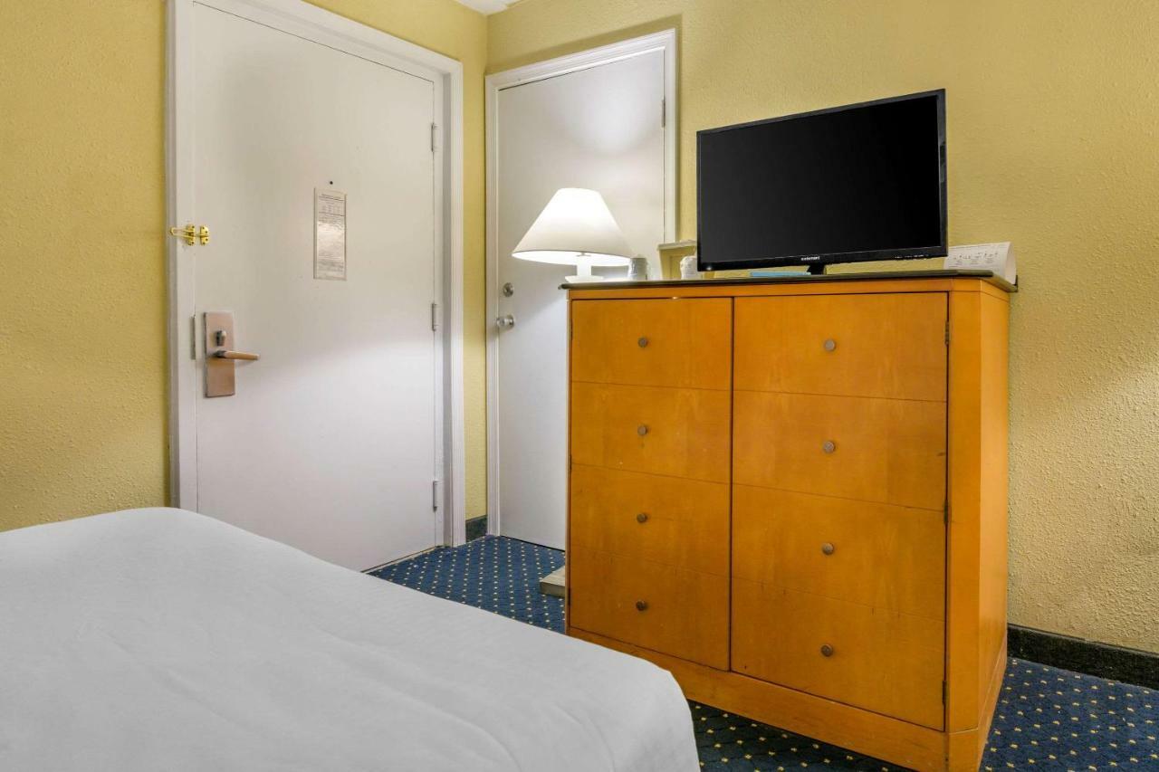 Aire Hotel Lebanon Hershey Exterior foto